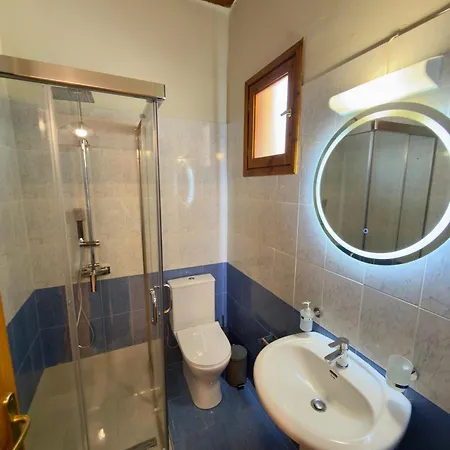 Kyriakos Apartamento Politiká